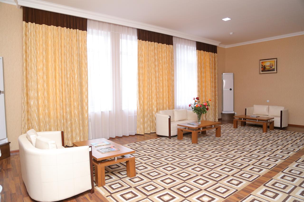 Sipehr Hotel Chkalovsk Kültér fotó